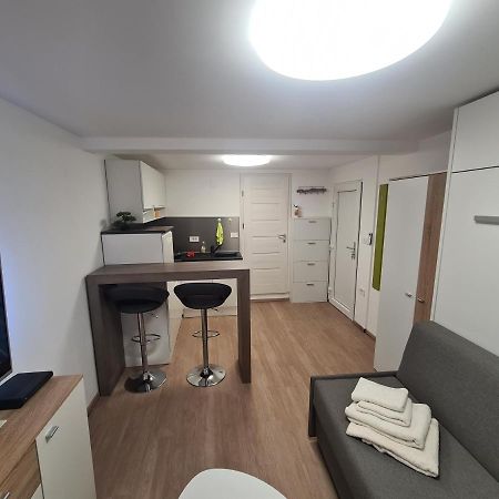 شقة إيزولا  في Apartma Sasko المظهر الخارجي الصورة